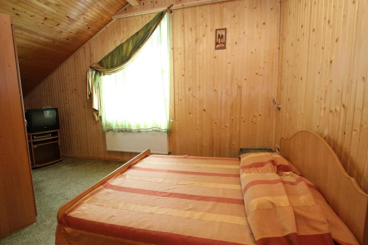 Apartmán Complex "Shum Lisu" Tatariv Exteriér fotografie