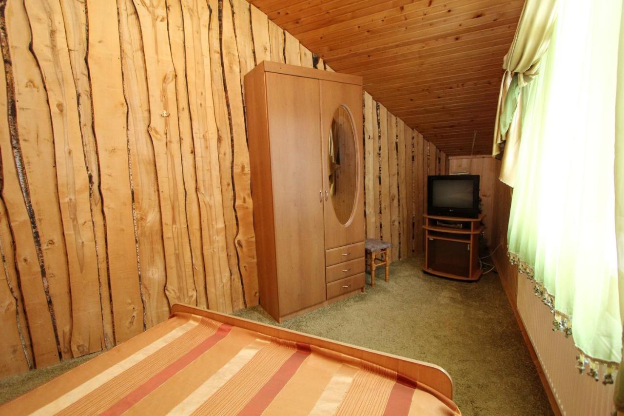 Apartmán Complex "Shum Lisu" Tatariv Exteriér fotografie