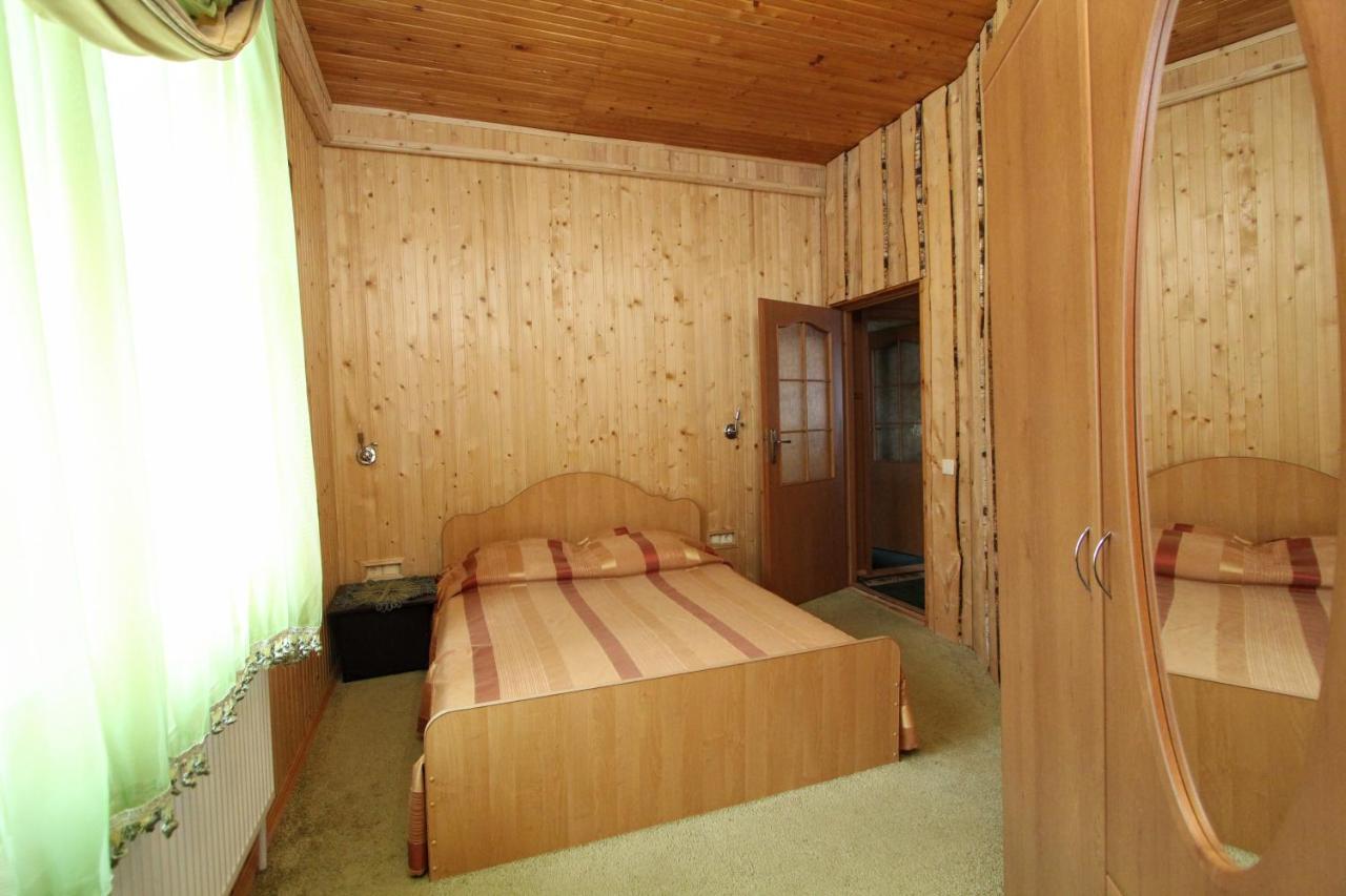 Apartmán Complex "Shum Lisu" Tatariv Exteriér fotografie